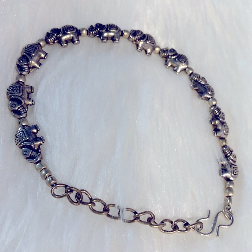 SOLD YEY !! Handmade Lucky Elephant Charms Beaded Bracelet Gift For - Picture 2 of 7